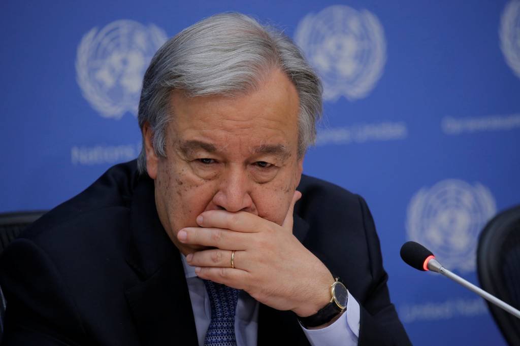Guterres se diz "horrorizado" por venda de migrantes na Líbia