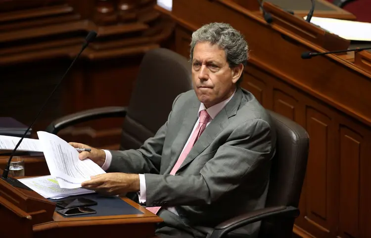 Ministro da Economia do Peru, Alfredo Thorne, dia 16/06/2017 (Mariana Bazo/Reuters)