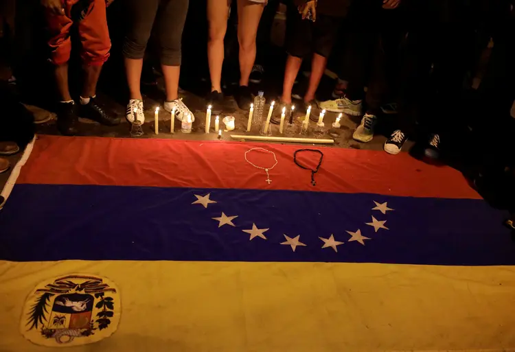 Venezuela: a Venezuela vive uma onda de protestos há 82 dias, com 75 mortos (Marco Bello/Reuters)