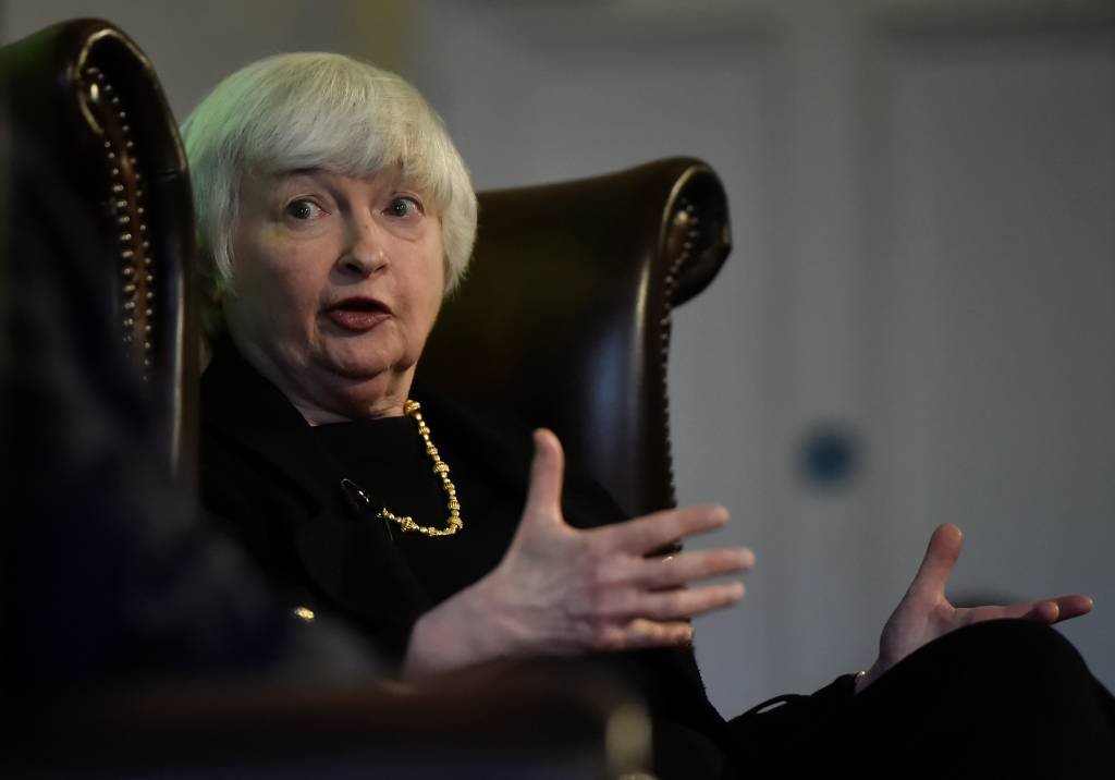 Yellen diz que crescimento de 3% dos EUA é "bastante desafiador"