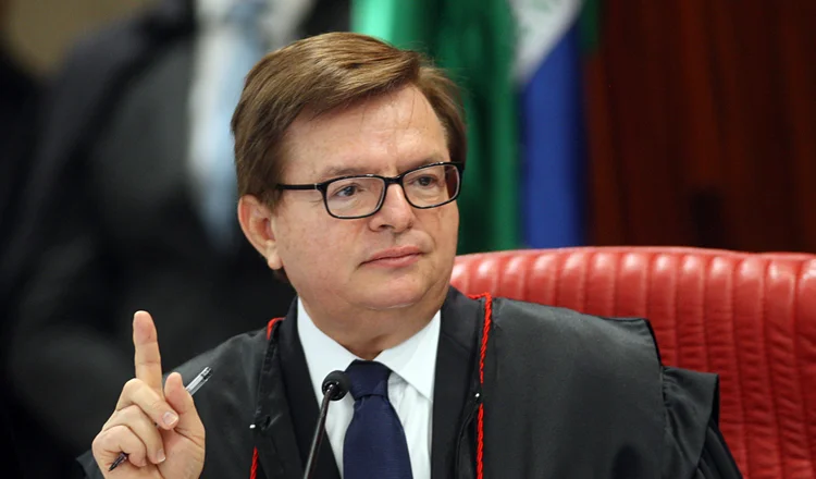 Herman Benjamin: relator destacou que para a cassação de mandatos eletivos não há a necessidade que os pagamentos de caixa 2 sejam derivados de pagamento de propina (Roberto Jayme/Ascom/TSE/Divulgação)