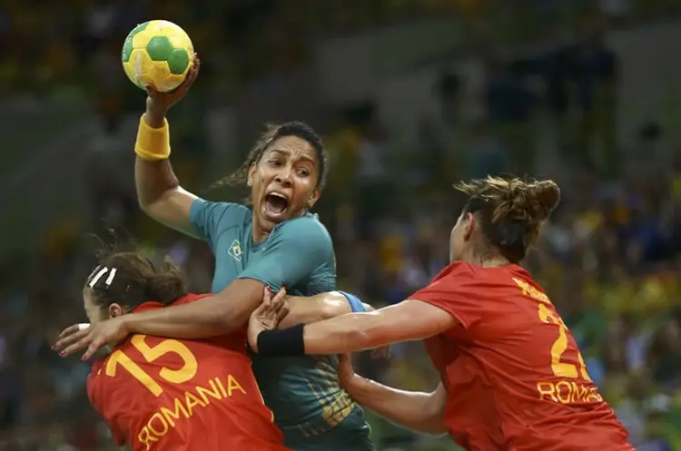 ANA PAULA, DO HANDEBOL: o esporte é um dos cotados a trazer medalhas para o Brasil  / Marko Djurica/ Reuters