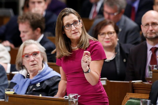 CHRYSTIA FREELAND, MINISTRA DO COMÉRCIO DO CANADÁ: &#8220;Se a União Europeia não consegue fechar um acordo com o Canadá, vai conseguir fazer com quem?&#8221; / Chris Wattie/ Reuters