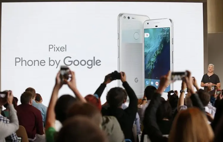 LANÇAMENTO DO NOVO PIXEL: avaliadores profissionais foram unânimes em afirmar que o Pixel é o melhor smartphone Android já produzido / Beck Diefenbach/ Reuters