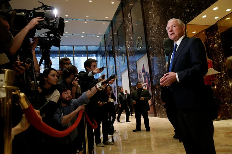 JEFF SESSIONS: o senador conservador será o novo procurador-geral  / Mike Segar/ Reuters