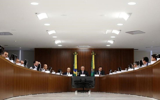 A Previdência avança