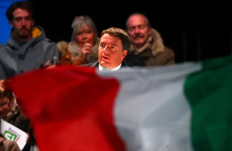 RENZI: o estilo de Renzi, visto por muitos como “arrogante”, contribuiu para que muitos eleitores o identificassem com os eurocratas em Bruxelas / Alessandro Bianchi/ Reuters