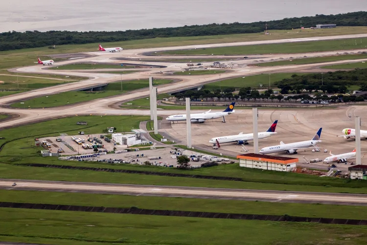 GALEÃO: Contrato do aeroporto do Rio de Janeiro deverá ser relicitado, devido a falta de pagamento do consórcio encabeçado pela Odebrecht / Daniel Basil / Produção Faquini