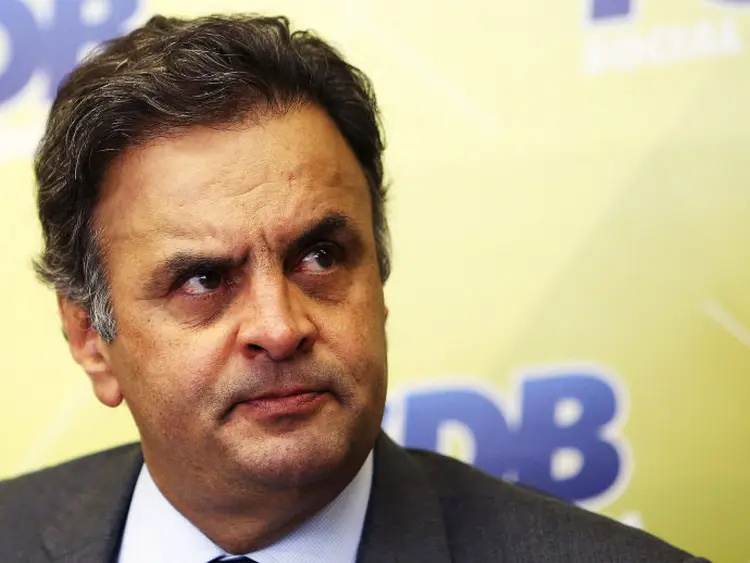 Aécio: tem sido o principal fiador da permanência do PSDB na base aliada de Temer (Adriano Machado/Reuters)