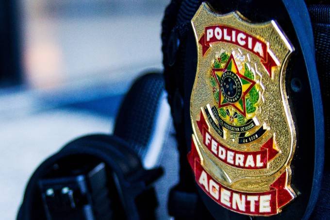 Polícia Federal: de acordo com a Globonews, foram expedidos nove mandados de prisão pela Justiça, sendo que um deles foi cumprido na noite de domingo (Vagner Rosário/VEJA)