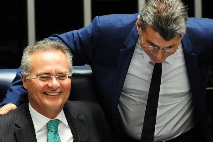 OS SENADORES RENAN CALHEIROS E ROMERO JUCÁ: os partidos são as “categorias de base” para nossos cargos eletivos. Precisamos cultivá-los para que a tão esperada renovação política aconteça / Andressa Anholete/AFP/AFP