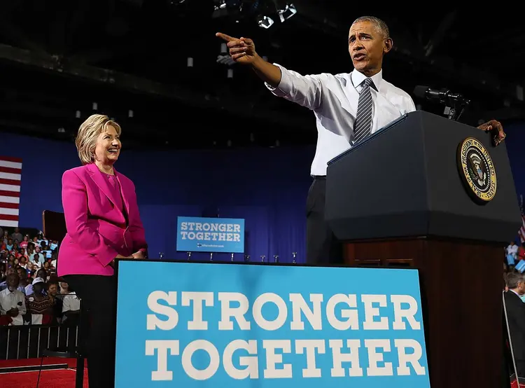 HILLARY CLINTON E BARACK OBAMA: receio de que os negros não se sintam encorajados a comparecer para votar em novembro / Justin Sullivan/ Getty Images