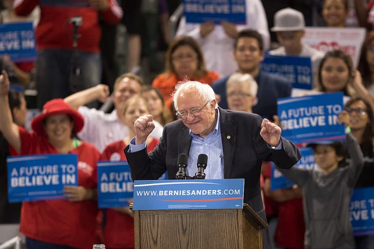 BERNIE SANDERS: apesar da provável derrota para Hillary nas primárias de hoje, Sanders deixa sua marca na candidatura democrata / David McNew/Getty Images