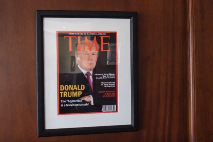 Capa falsa da Time com Donald Trump (Washington Post/Youtube/Reprodução)