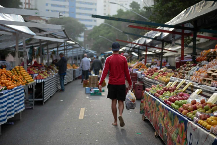 Compras: centro da meta oficial de 2019 é de 4,25% e, de 2020, de 4%, ambos com margem de tolerância de 1,5 ponto percentual para mais ou menos (Bloomberg/Getty Images)