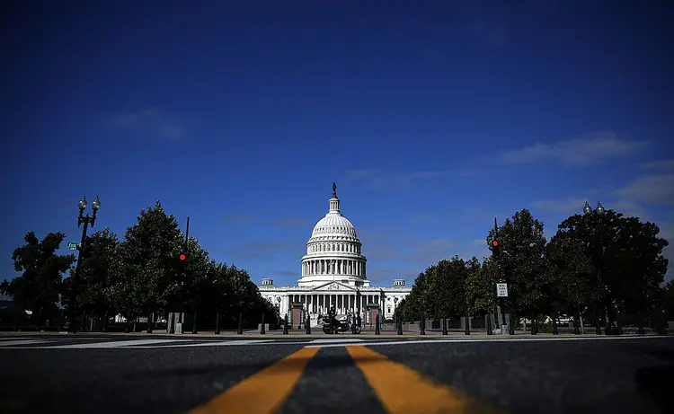 Congresso: os republicanos planejam reduzir os impostos corporativos e os impostos para indivíduos (Win McNamee/Getty Images)