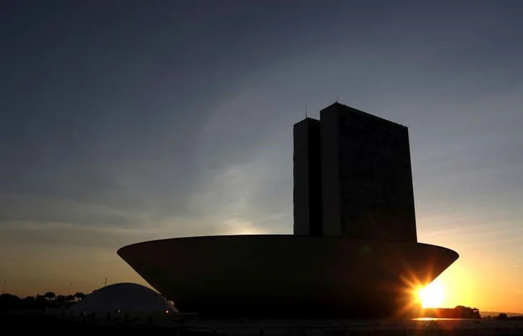 Congresso: lista de obras liberadas inclui a construção da usina nuclear de Angra 3, no Rio de Janeiro (Paulo Whitaker/Reuters)