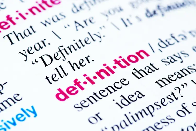 Dicionário de inglês mostra a palavra "definition" (csy302/Thinkstock)