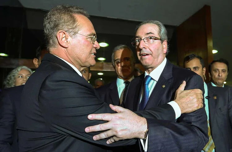 RENAN E CUNHA: o relatório está no Senado; agora é hora de discutir o relator / Fabio Rodrigues Pozzebom/ Agência Brasil