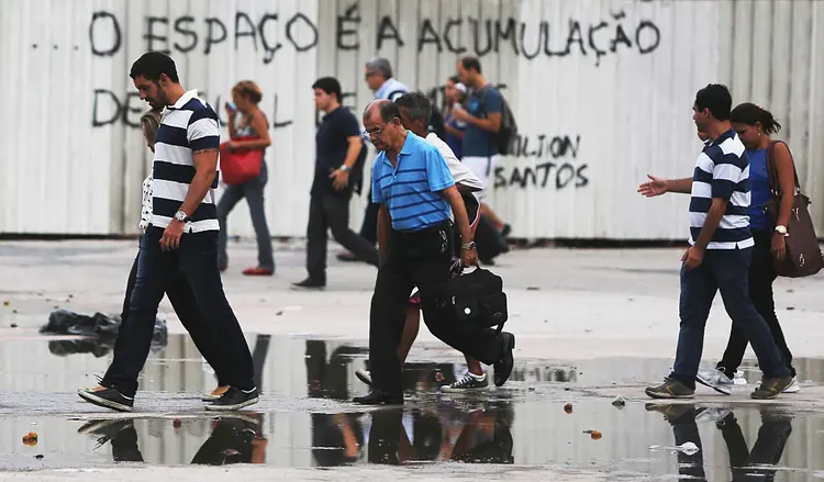Desemprego: no final de 2016, a prefeitura do Rio registrava 14.279 pessoas em situação de rua (Mario Tama/Getty Images)