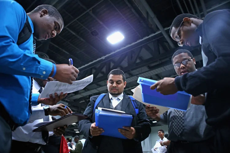 DESEMPREGO: Nova geração tem mais dificuldade para entrar no mercado de trabalho / Chip Somodevilla / Getty Images