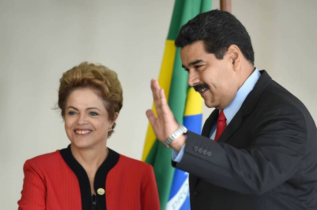 DILMA ROUSSEFF E NICOLÁS MADURO:  os ciclos de populismo e ajuste se repetem na América Latina há gerações  / Evaristo Sa / Getty Images