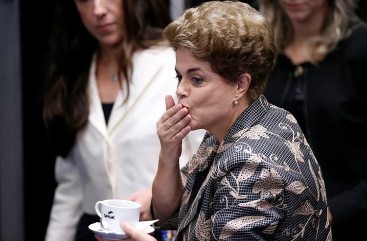 DILMA: o folguedo pós-impeachment foi precipitado, mas é preciso evitar exageros para o outro lado  / Ueslei Marcelino/ Reuters