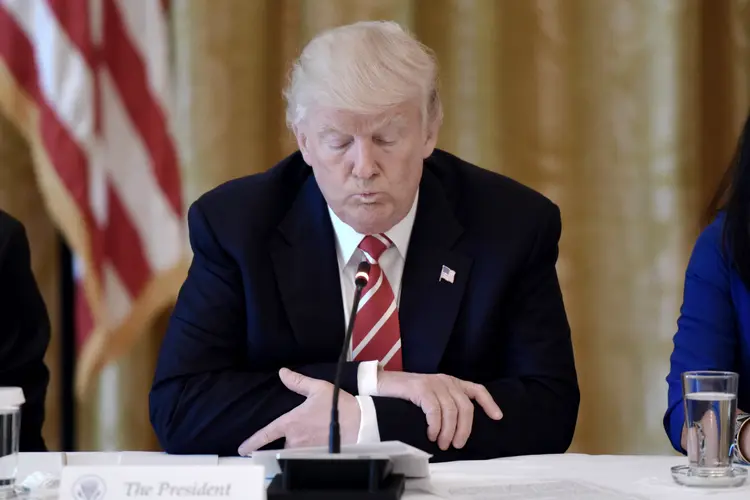 Trump: o presidente americano deu início à uma revisão de regras do setor siderúrgico (Pool / Pool/Getty Images)