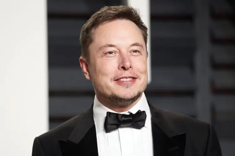 Elon Musk: "Quando o apocalipse zumbi acontece, você ficará feliz por ter comprado um lança-chamas" (Danny Moloshok/Reuters)