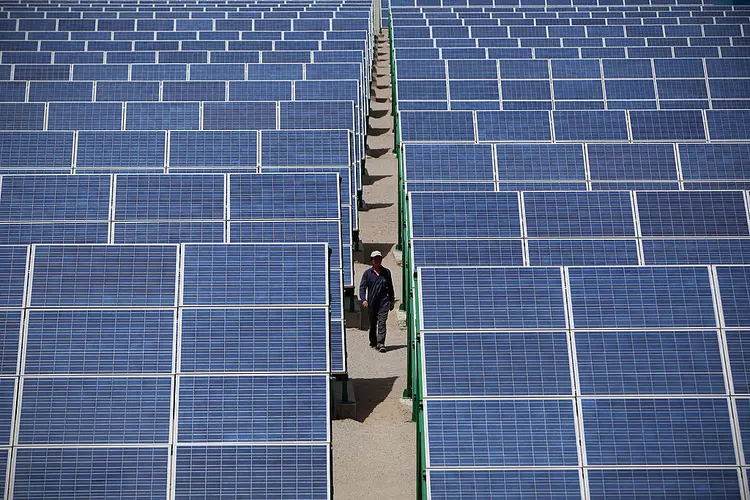 Energia solar: usinas fazem parte de um complexo solar da Enel na região que soma um total de 158 megawatts em capacidade (Feng Li/Getty Images)