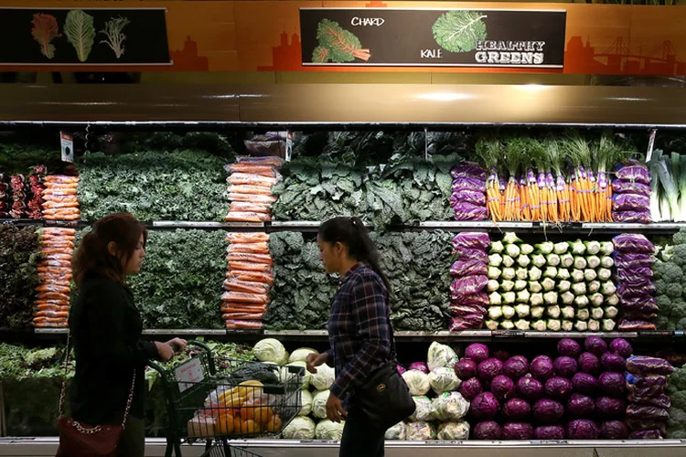 Whole Foods: venda para a Amazon estaria avaliada em 13,39 bilhões de dólares, com base em 318,9 milhões de ações diluídas em circulação até 9 de abril (Justin Sullivan/Getty Images)