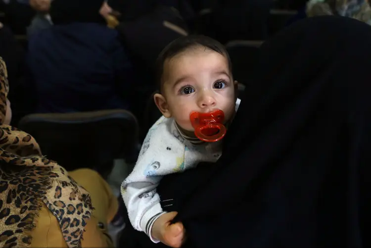 Crianças: sem uma "urgente injeção de dinheiro", o Unicef precisará cortar programas básicos (Jordan Pix/Getty Images)