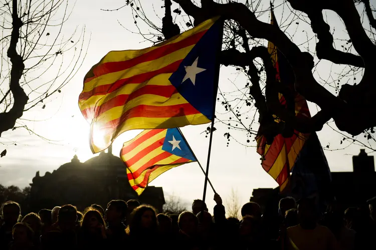 Catalunha: o governo quer que se "declare nulos e sem efeitos os acordos adotados" (Alex Caparros/Getty Images/Getty Images)