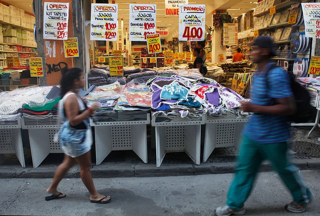 Vendas no varejo do Brasil têm queda inesperada em maio, de 0,1%