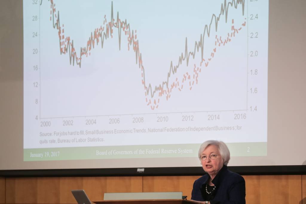 YELLEN, DO FED:  um Banco Central responsável não pode condicionar sua atuação a eventos incertos de natureza política e fora da dinâmica econômica corrente / Elijah Nouvelage/Getty Images