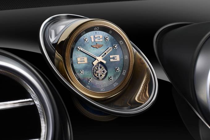 Relógio de 150 mil euros é o opcional mais incrível do Bentayga