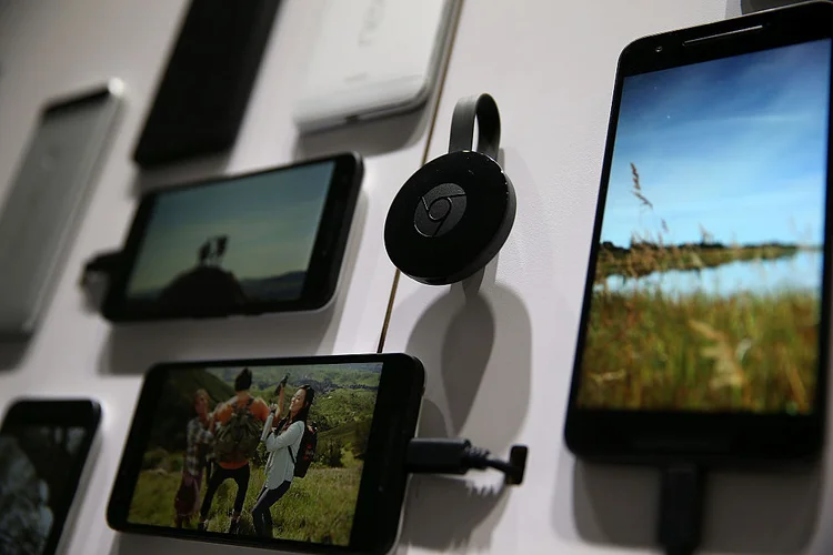 CHROMECAST E NEXUS: os aparelhos são duas apostas do Google que deram certo. No evento de hoje a empresa busca continuar acertando / Justin Sullivan/Getty Images