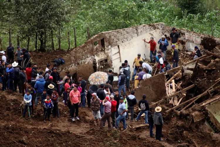 Guatemala: existem 35 casas danificadas, três residências com danos severos, uma estrada afetada e um albergue habilitado (Stringer/Reuters)