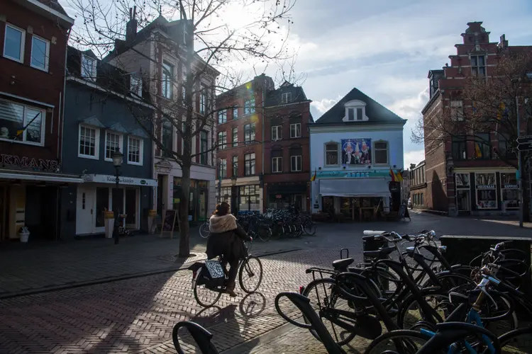 HOLANDA: país vai hoje às urnas com um candidato de extrema-direita figurando entre os favoritos nas pesquisas / Carl Court/Getty Images