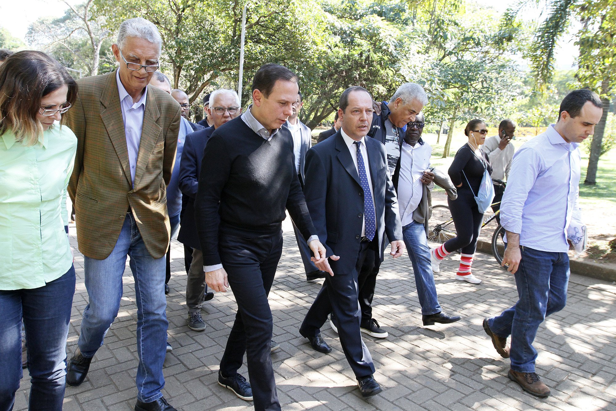 Ex-executivo, novo secretário de Doria entrega própria obra doada
