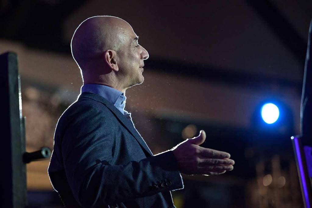 Jeff Bezos; Não é surpresa que o homem mais rico do mundo seja também um dos mais influentes (Getty Images/David Ryder / Stringer)