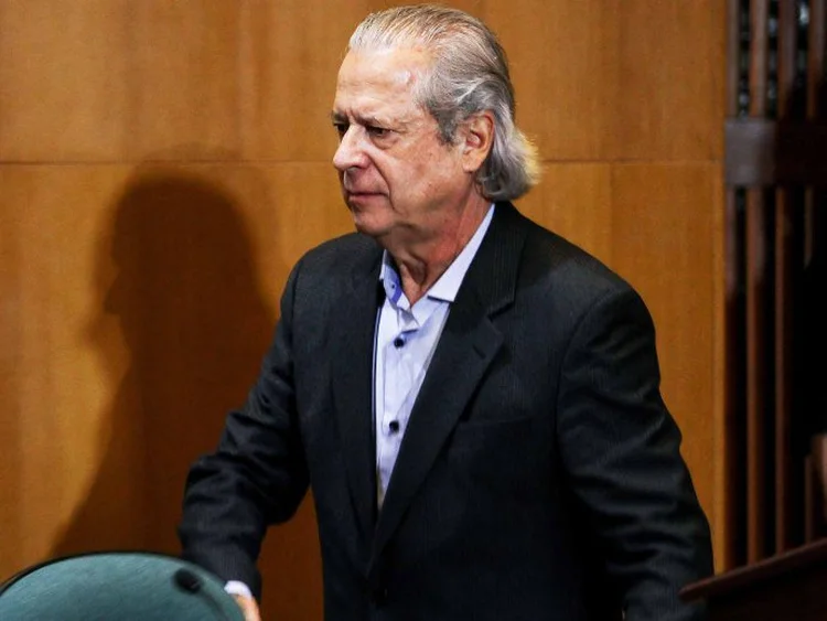 JOSÉ DIRCEU: O ex-ministro José Dirceu, que está preso desde agosto de 2015 pela Operação Lava Jato / Vagner Rosário / VEJA.com