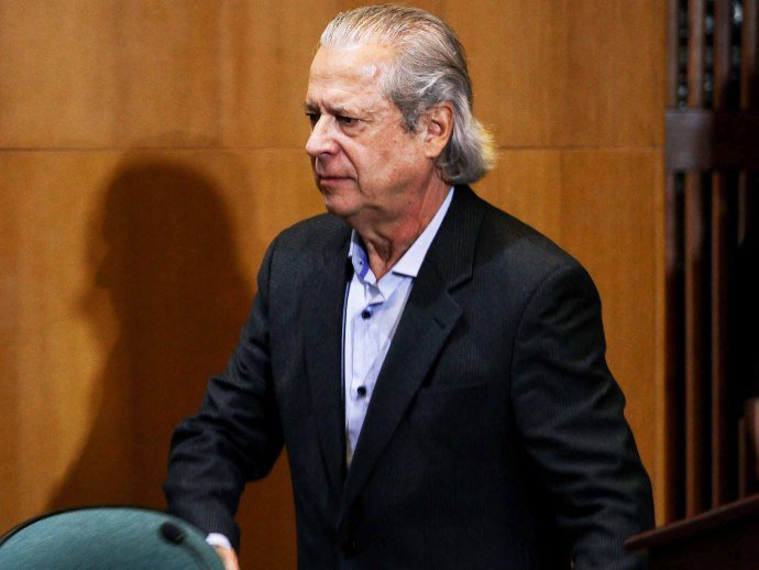 José Dirceu: ex-ministro José Dirceu entrou com pedido na Suprema Corte para evitar que seja preso após seu processo ser finalizado na segunda instância da Justiça (Vagner Rosário/VEJA)