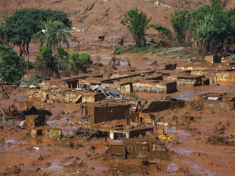 Mariana: (Ricardo Moraes/Reuters)