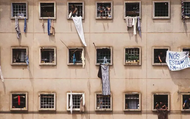 Carandiru: operação policial para reprimir uma rebelião no Pavilhão 9 da penitenciária, no dia 2 de outubro de 1992, deixou 111 detentos mortos (Andre Penner/VEJA)