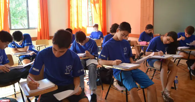 BONS DE CONTA: estudantes participam da Olimpíada Brasileira de Matemática que, este ano, teve 99,6% dos municípios inscritos – um recorde / Agência Brasil