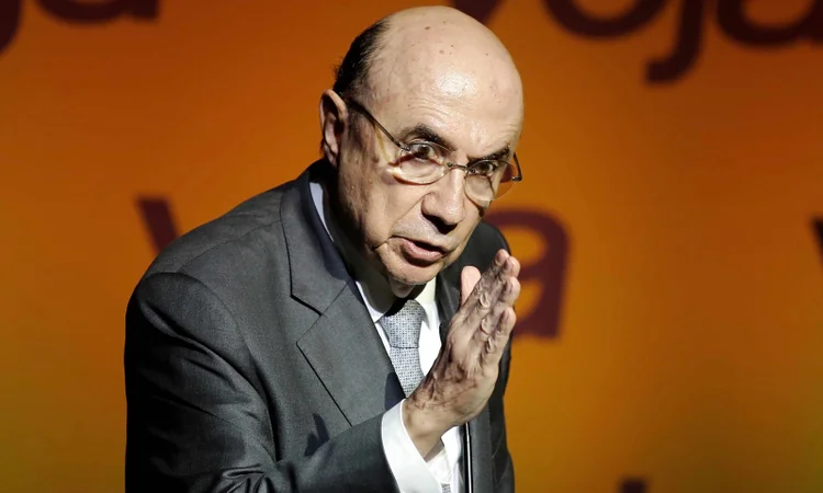 Henrique Meirelles: "À medida em que as pessoas têm acesso a nós, que estabilizamos a economia brasileira, que o Brasil agora está crescendo e que tiramos o Brasil da pior recessão da história, a reação é muito forte e positiva" (Nacho Doce/Reuters)