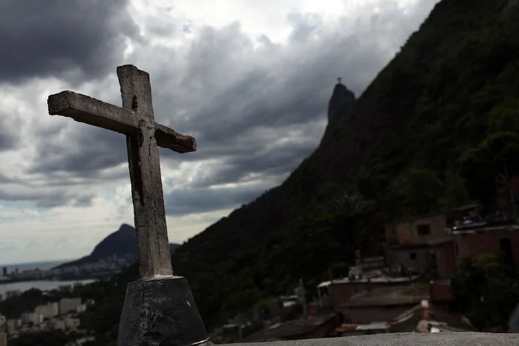 A porcentagem de homicídios como causa de morte entre os jovens sobe ainda mais se o recorte for feito para pessoas de 15 a 19 anos: 53,8% (Spencer Platt/Getty Images)