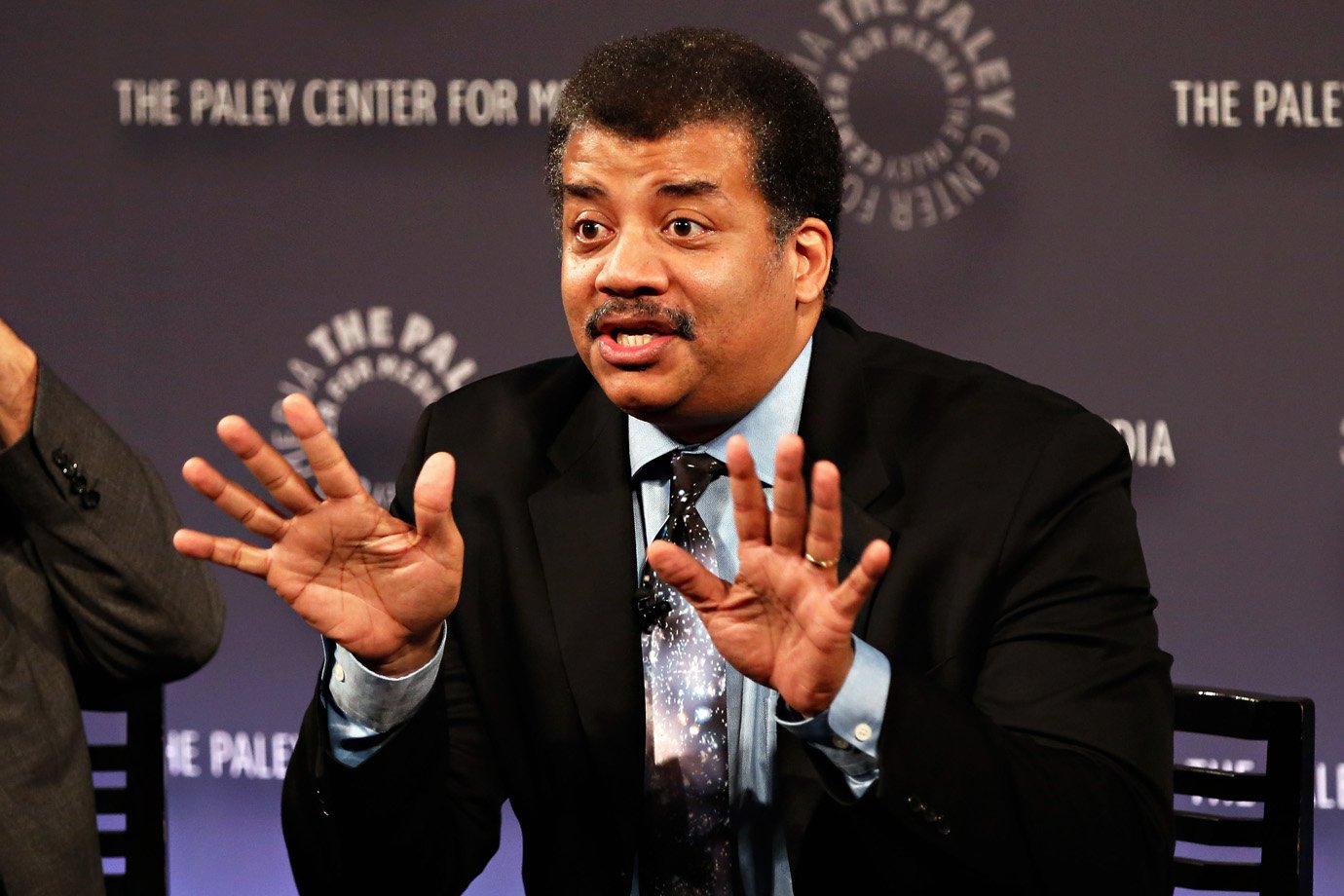 Neil deGrasse Tyson é investigado por assédio sexual