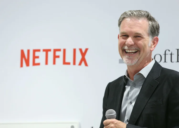 HASTINGS, FUNDADOR DO NETFLIX: a empresa enfrenta concorrência crescente num mercado cada vez mais superpovoado  / Ken Ishii/Getty Images